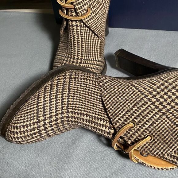Ralph Lauren Fall 2021 Brown Glen Plaid Wool Flannel Jaylen Bootie - Picture 1 of 16